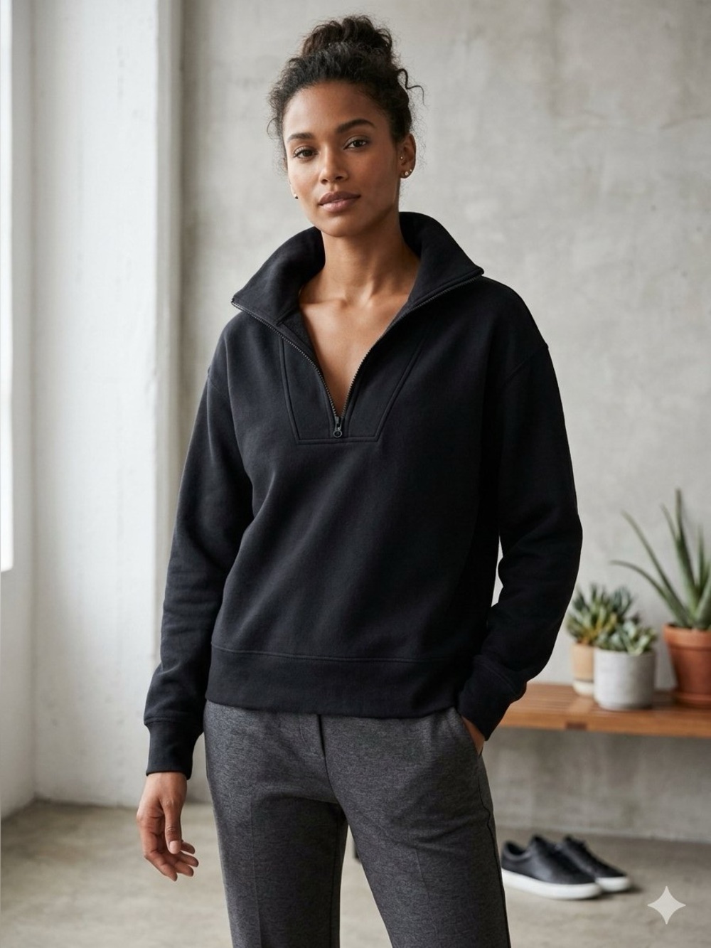 Zella • Women's Black Half-Zip Pullover Sweatshirt